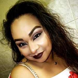 Meet your Posher, Lynnette